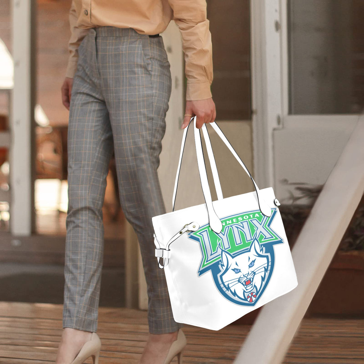 824DA1FF-DD94-420A-B646-EEE8101FAF7E Clover Canvas Tote Bag (Model 1661)